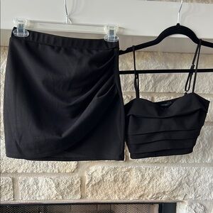 Forever 21 Black Ruched Mini Skirt & crop top-black size S super cute!